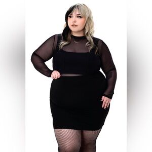 Signature Mesh Long Sleeve Top